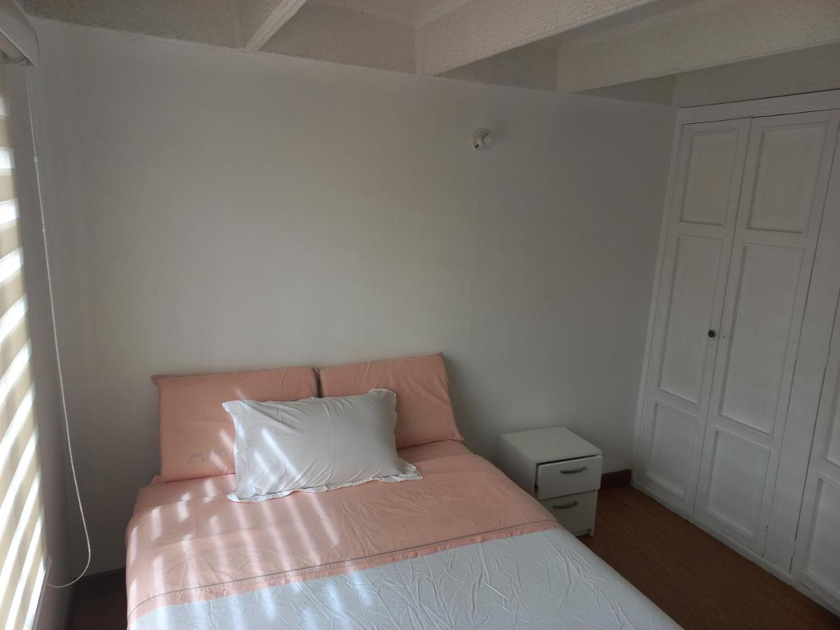 Con Cama Doble Y Bano Privado, Descansar * Bogotá
